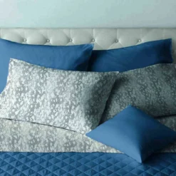 Completo Lenzuola Clair Di Laura Biagiotti In Percalle Matrimoniale Maxi W032 -Articoli Per La Casa completo lenzuola laura biagiotti percalle clair maxi matrimoniale dettaglio grigio 1