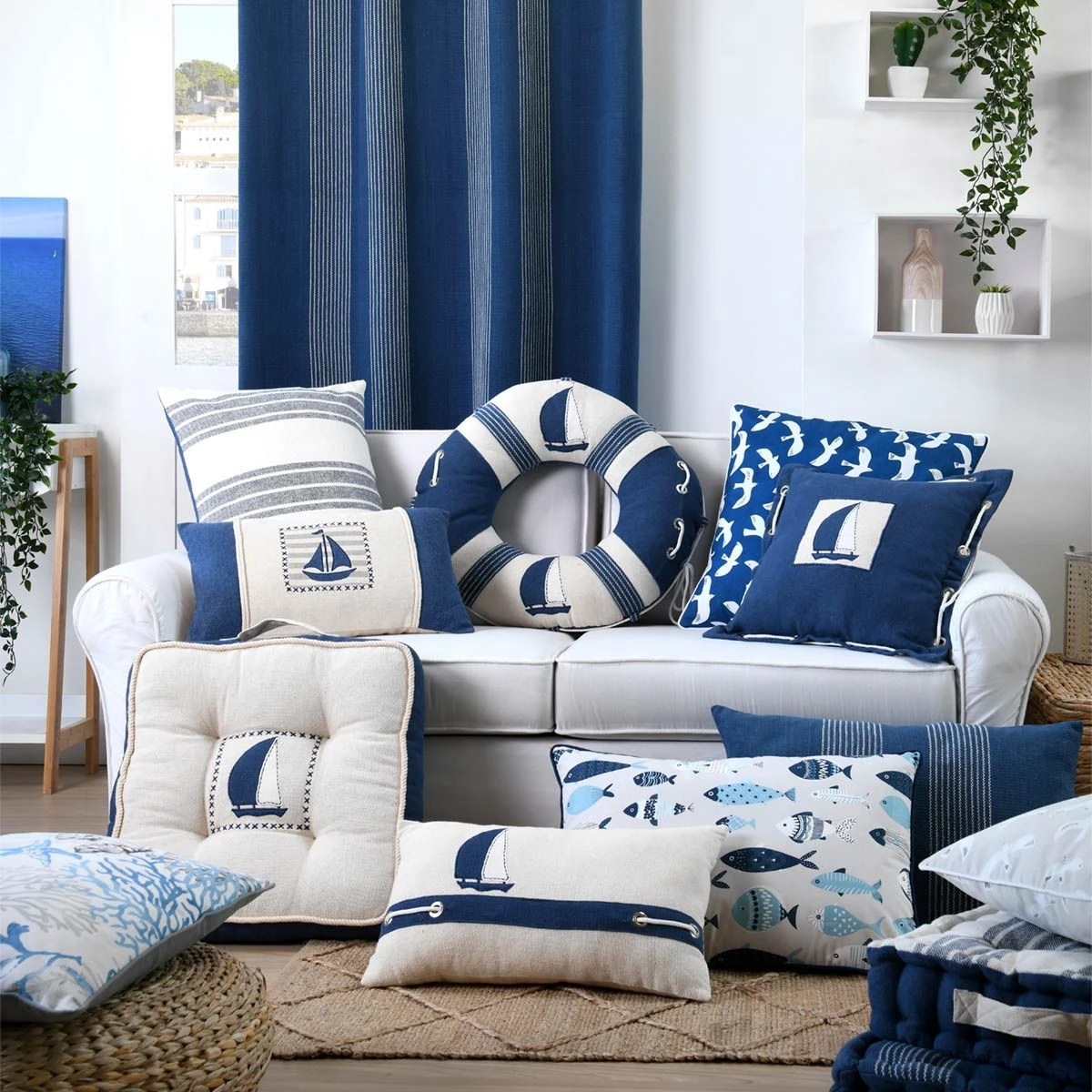 Cuscino Arredo Catamaran A Forma Di Salvagente K249 3 Cuscino Arredo Catamaran A Forma Di Salvagente K249 - immagine 3