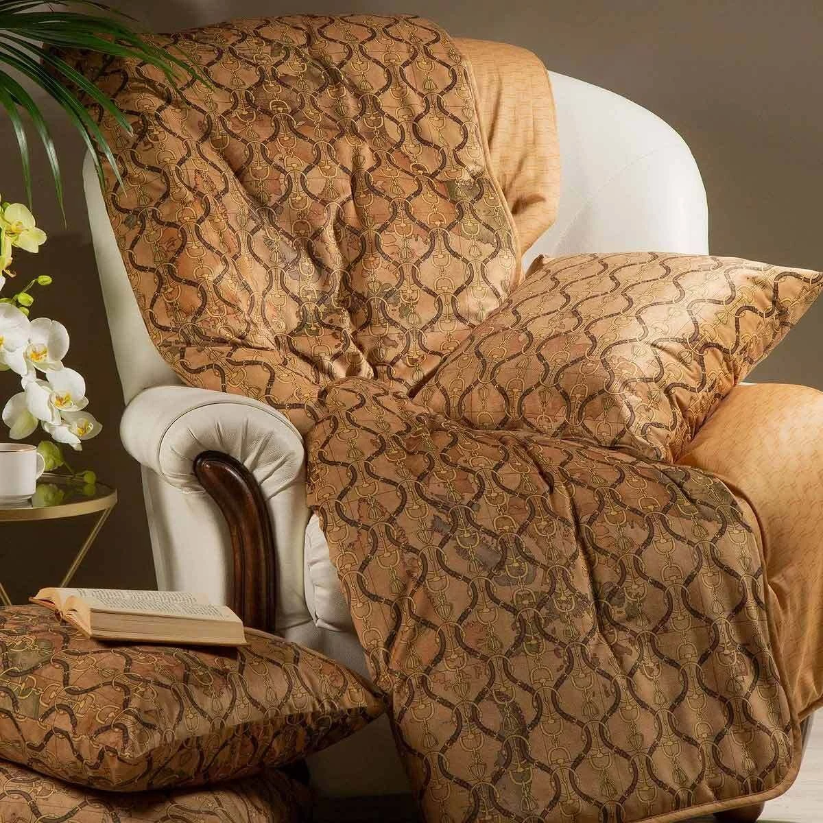 Plaid Geo Morsetto Cuoio Di Alviero Martini In Velluto 130x170 Cm K946 1 Plaid Geo Morsetto Cuoio Di Alviero Martini In Velluto 130x170 Cm K946