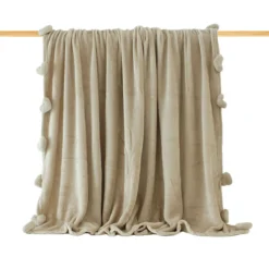 Plaid In Pile Con Cuori Pon Pon 210x240 Cm Matrimoniale - Tinta Unita N731 -Articoli Per La Casa plaid pile una matrimoniale tinta unita beige