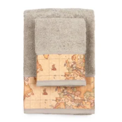 Set Asciugamani 1+1 Geo Classic Di Alviero Martini In Spugna J769 -Articoli Per La Casa set asciugamani 11 geo classic di alviero martini in spugna grigio 3