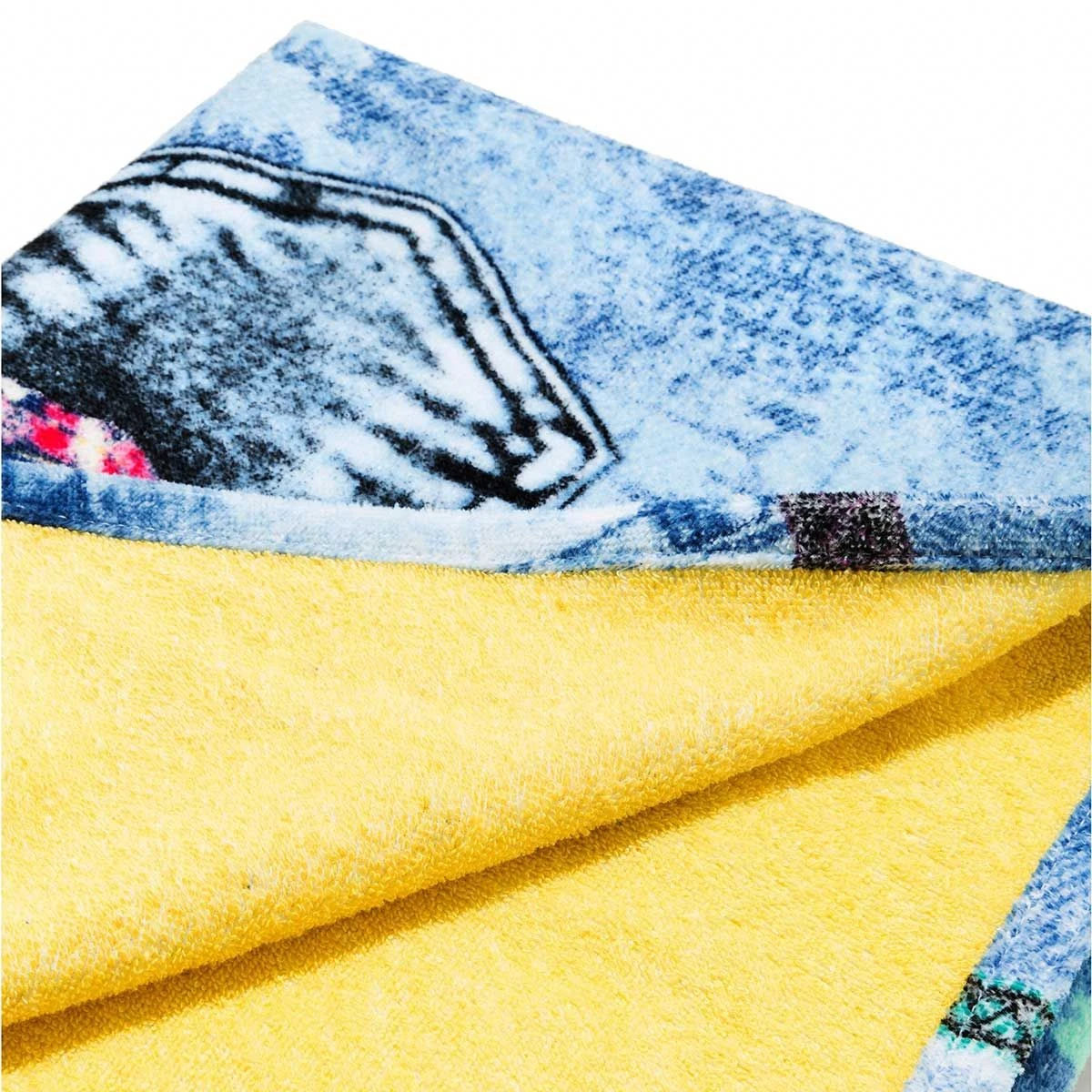 Telo Mare Exotic Summer Desigual In Spugna S489 5 Telo Mare Exotic Summer Desigual In Spugna S489 - immagine 5