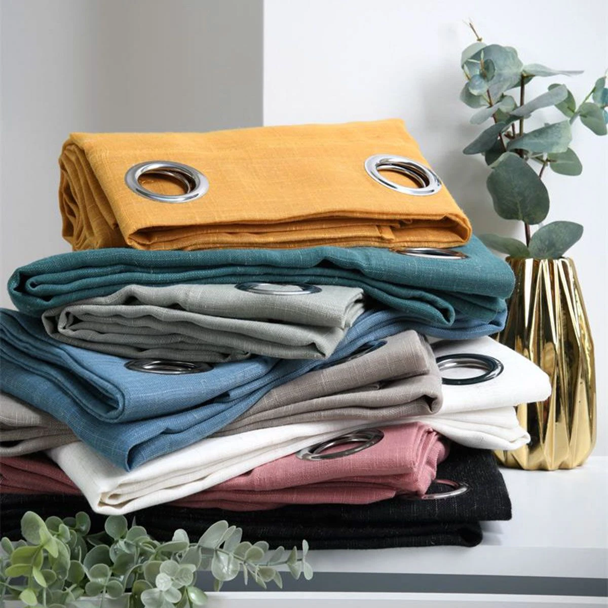 Tenda Arredo Filtrante Preston Effetto Lino Con Borchie 140x260 Cm K413 2 Tenda Arredo Filtrante Preston Effetto Lino Con Borchie 140x260 Cm K413 - immagine 2