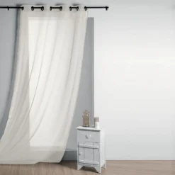 Tenda Arredo Con Borchie Lisa Semitrasparente 135x260 Cm R711 -Articoli Per La Casa tenda arredo lisa con borchie semitrasparente ecr