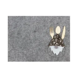 Tovaglietta Natalizia Gnomo In Feltro Con Portaposate K707